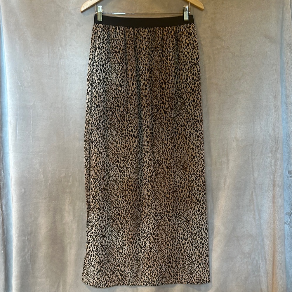 H&M WOMEN'S LEOPARD PRINT MIDI SKIRT